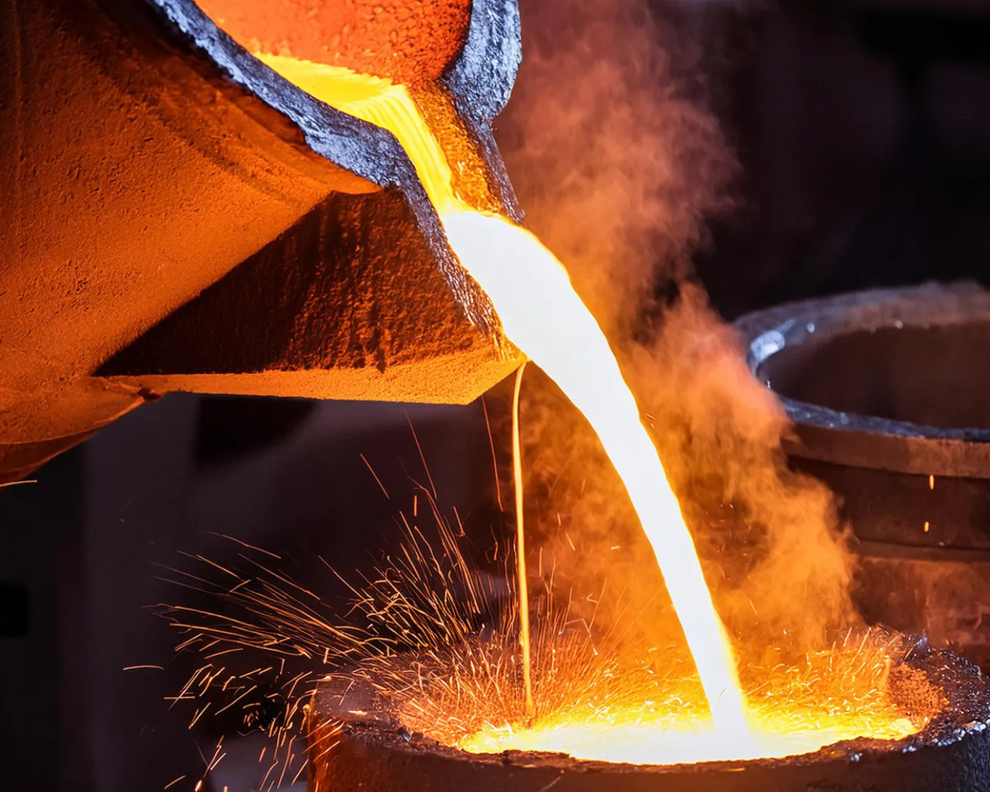 La coulée du bronze à la fonderie BOA